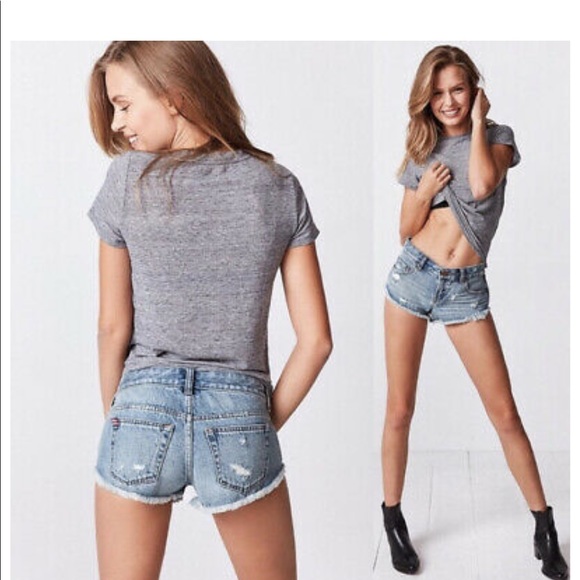 BDG low rise dolphin shorts - Picture 2 of 3